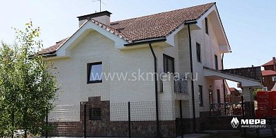 Фасады коттеджа: Дом из газобетона в Токсово №11