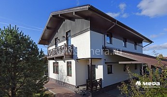 Фасады: Кирпичный коттедж, стилизованный под альпийское шале №15